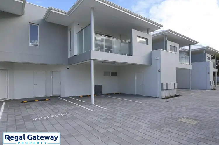 3/2 Wroxton Street, Midland WA 6056