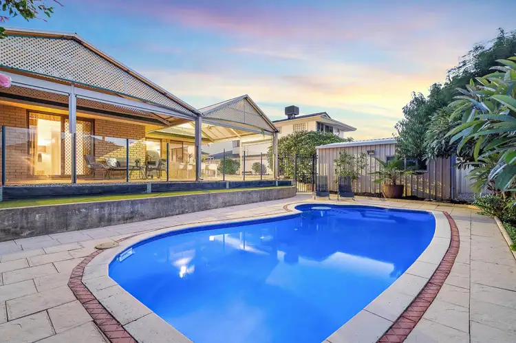 37 Casserly Drive, Leeming WA 6149