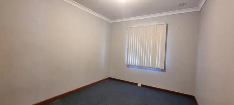 Seventh view of Homely house listing, 27 Grasmere Way, Kelmscott WA 6111