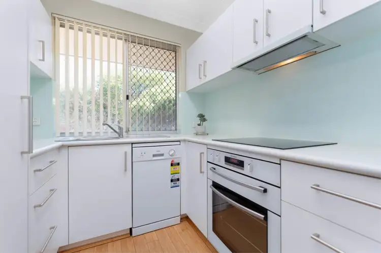 11/6 Puntie Crescent, Maylands WA 6051