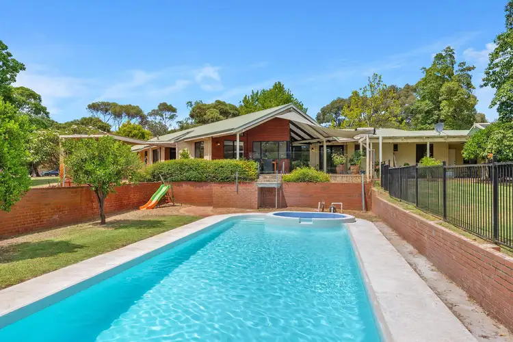 7 Baker Street, Hazelmere WA 6055