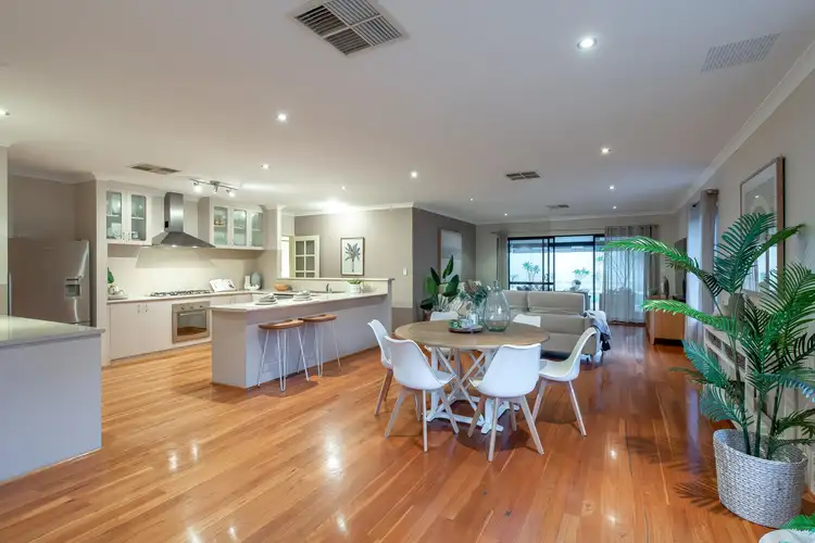 10 Goodrich Way, Darch WA 6065