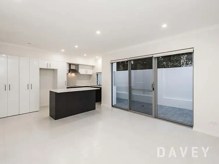 Fifth view of Homely unit listing, 5/76 Waterloo Street, Joondanna WA 6060