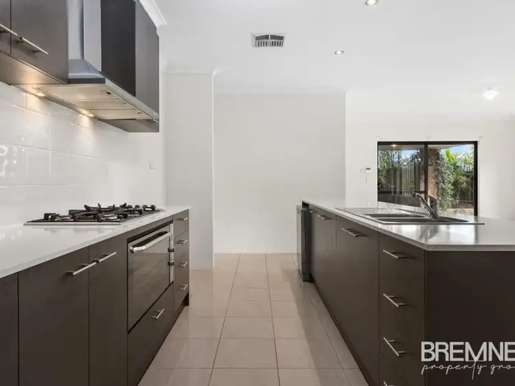 Fourth view of Homely house listing, 5 Peridot Pass, Wellard WA 6170