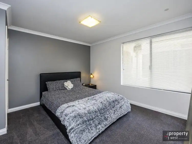 Sixth view of Homely house listing, 22 Salwood  Loop, Banksia Grove WA 6031
