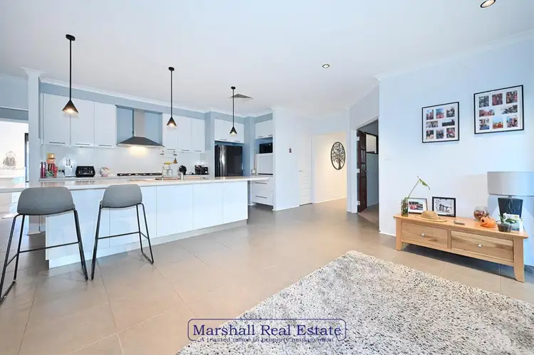 71 Joseph Banks Boulevard, Banksia Grove WA 6031