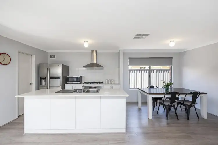 Sixth view of Homely house listing, 14 Kinlock Way, Aveley WA 6069