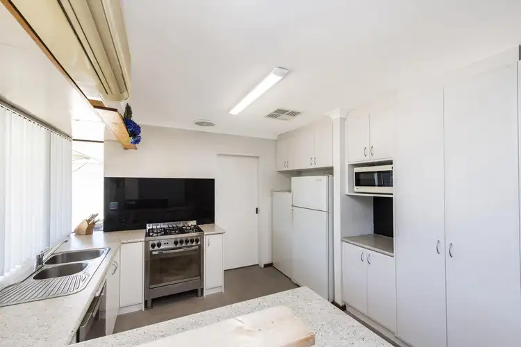 Seventh view of Homely house listing, 33 Diosma Way, Forrestfield WA 6058