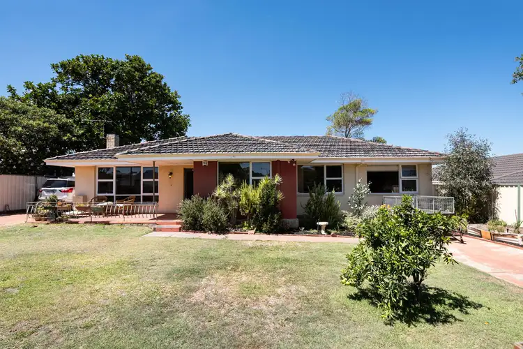 9 Keenan Street, Hamilton Hill WA 6163