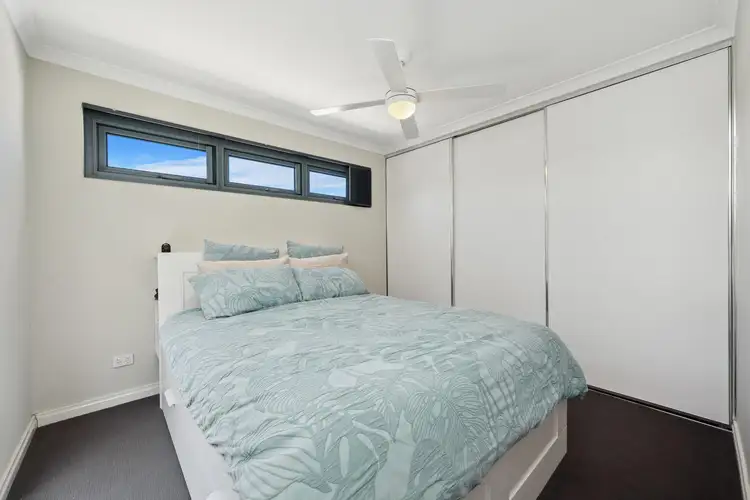 Fifth view of Homely apartment listing, 3/10 Pearl Road, Cloverdale WA 6105