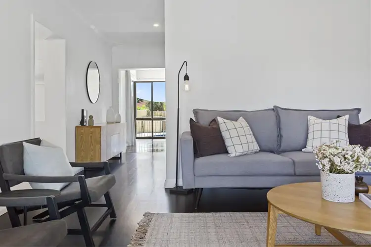 Fourth view of Homely house listing, 6 Acacia Way, Duncraig WA 6023