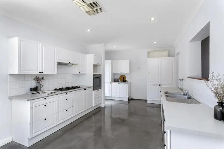 Sixth view of Homely house listing, 6 Acacia Way, Duncraig WA 6023