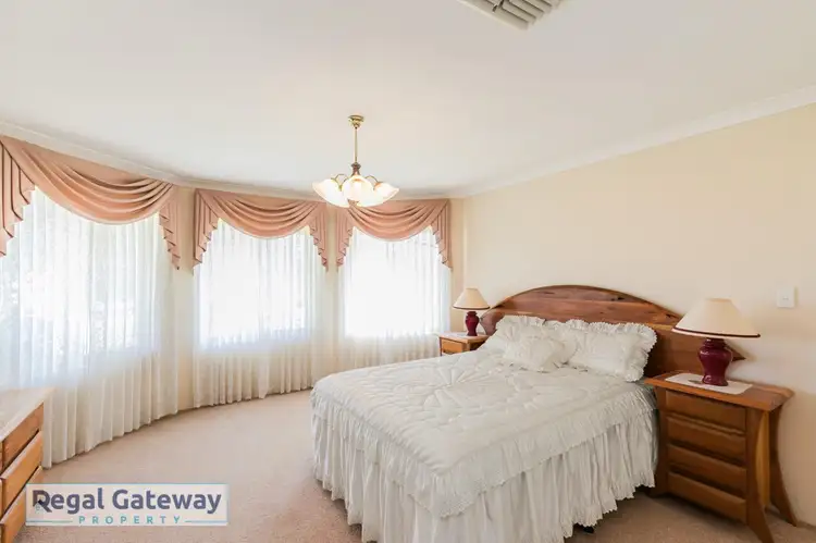 Second view of Homely house listing, 8 Calais Vista, Port Kennedy WA 6172