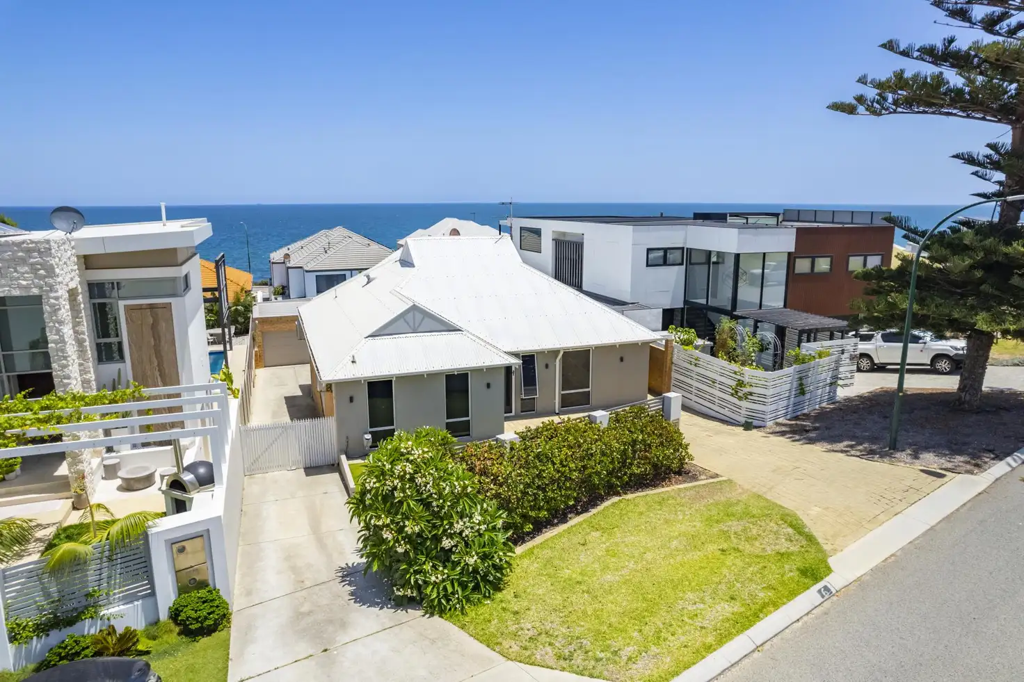 Main view of Homely house listing, 6 Mettam Street, Trigg WA 6029