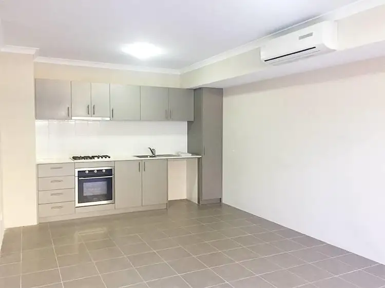 4/38 Lake Street