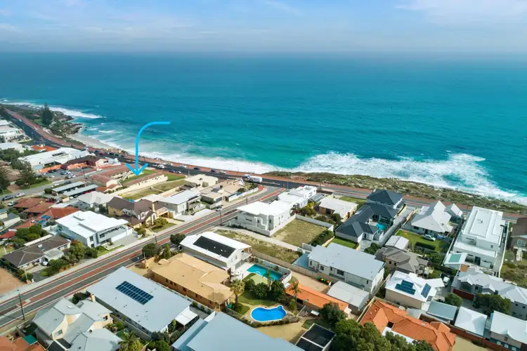 15/31 West Coast Drive, Watermans Bay WA 6020