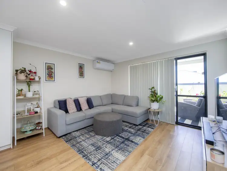 Sixth view of Homely unit listing, 3/35 Morrison Road, Woodbridge WA 6056