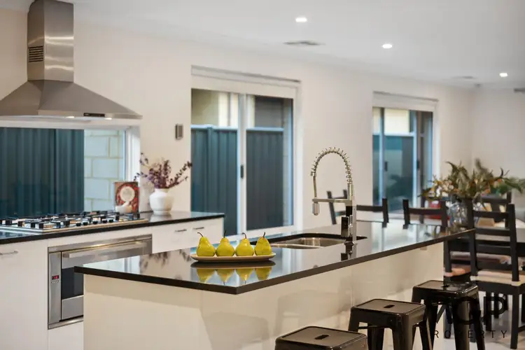 14 Scholar Terrace, Coolbellup WA 6163
