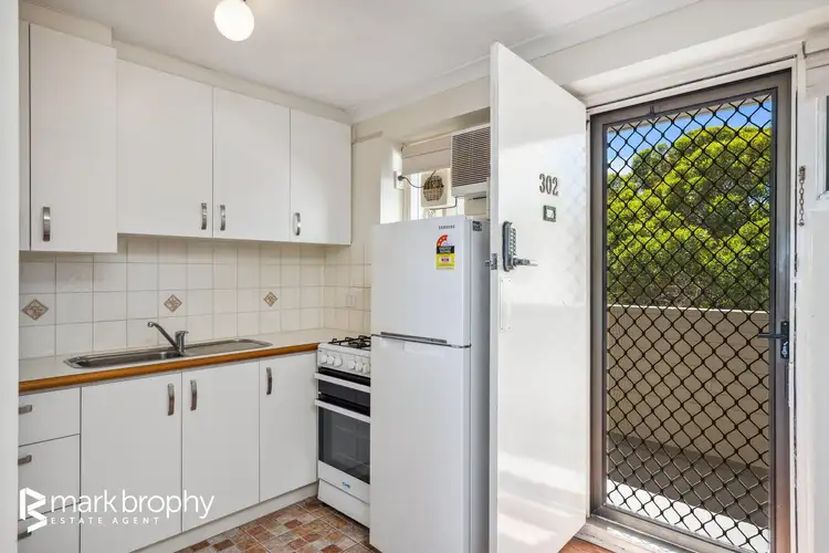 Fifth view of Homely unit listing, 302/8 Ord Street, Fremantle WA 6160