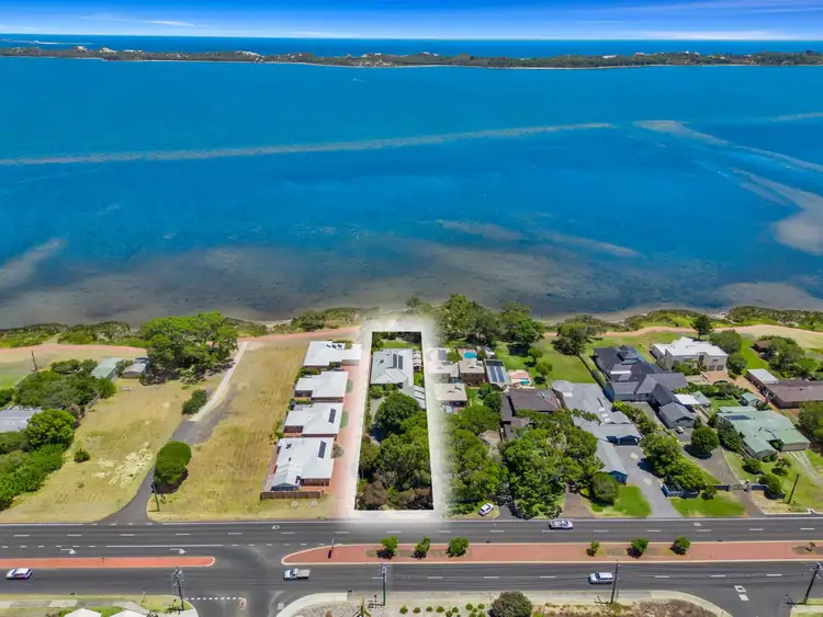 60 Old Coast Road, Australind WA 6233