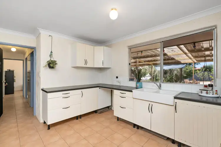 Fifth view of Homely house listing, 11 Wyton Place, Gosnells WA 6110