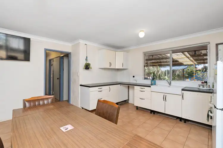 Sixth view of Homely house listing, 11 Wyton Place, Gosnells WA 6110