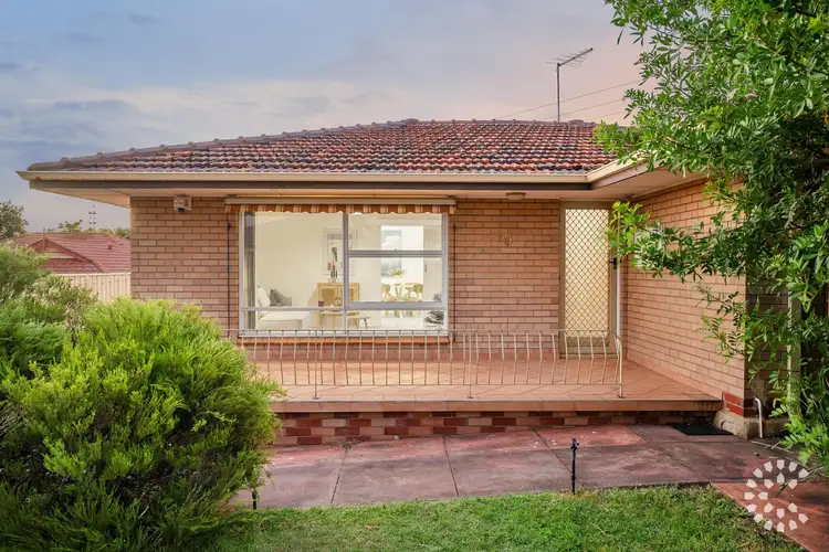 19 Arthur Road, Hamilton Hill WA 6163