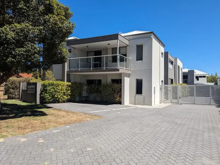 6/3 Cleaver Tce, Rivervale WA 6103