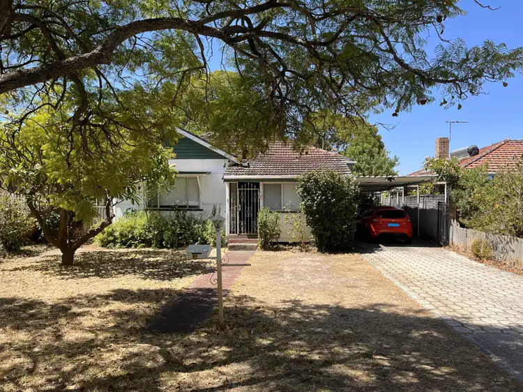 87 Kanowna Avenue East