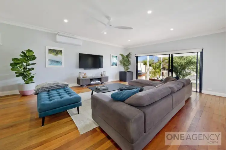 Second view of Homely house listing, 6 Hadley Place, Karrinyup WA 6018