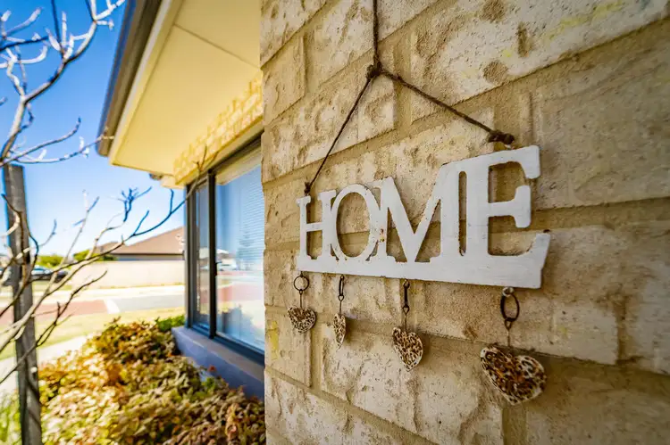 1/133 Harrington Waters Drive, Waikiki WA 6169