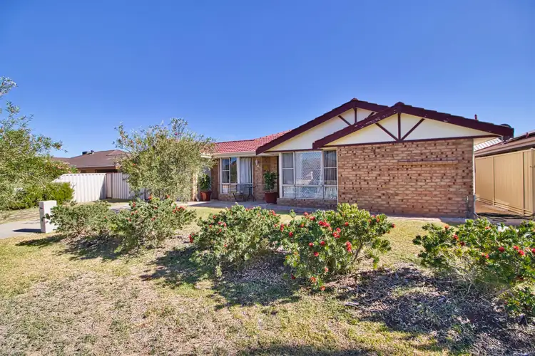 11 Mends Way, Waikiki WA 6169