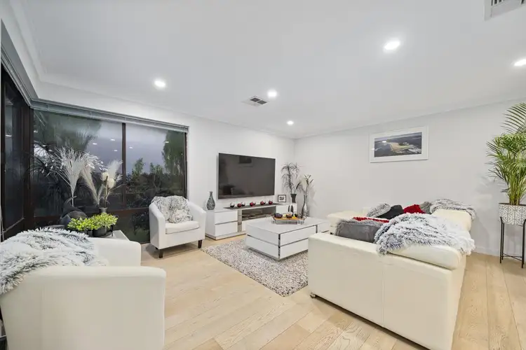 Fourth view of Homely house listing, 6 Bankend, Duncraig WA 6023