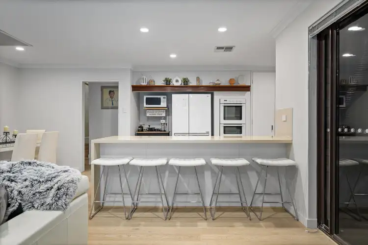 Fifth view of Homely house listing, 6 Bankend, Duncraig WA 6023