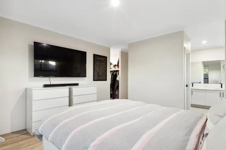 Second view of Homely house listing, 20 Luminous Loop, Wellard WA 6170
