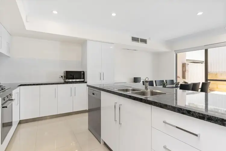 Sixth view of Homely townhouse listing, 10/39 Edinburgh Road, Forrestfield WA 6058