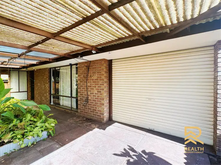 Second view of Homely house listing, 2 Sylvana Way, Willetton WA 6155