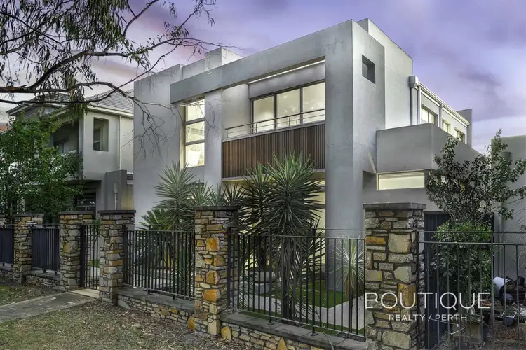 15 Pinnata Mews, Churchlands WA 6018
