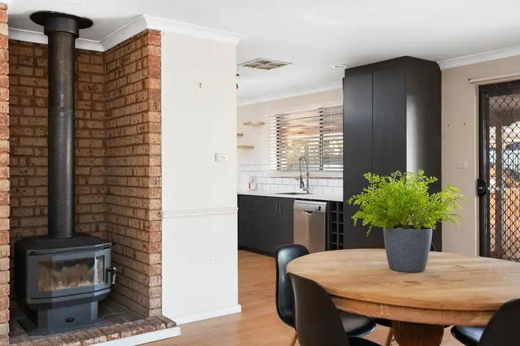 Fifth view of Homely house listing, 4 Agnew Close, Boulder WA 6432