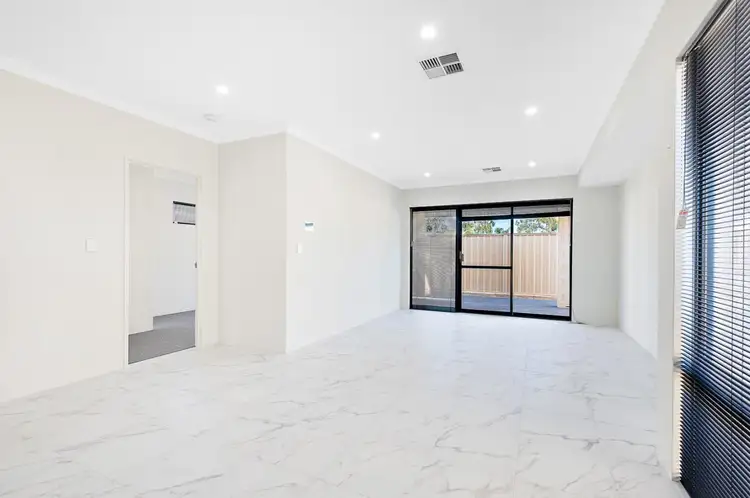 Seventh view of Homely house listing, 45 Ashcroft Loop, Wattle Grove WA 6107