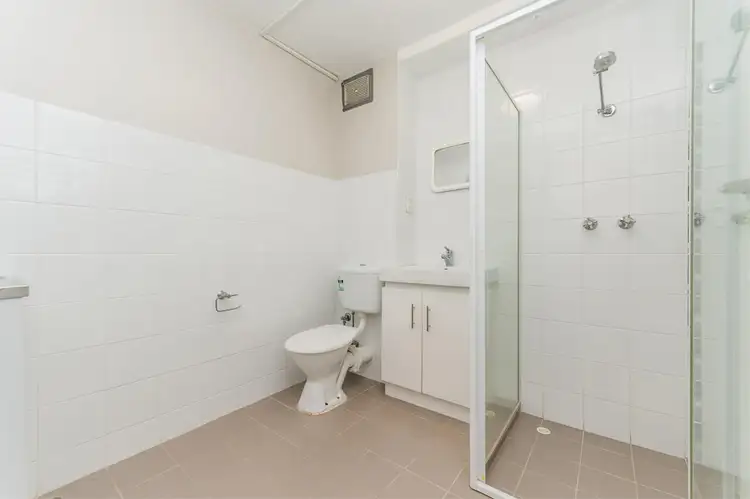 Fifth view of Homely apartment listing, 4/86 Caledonian Avenue, Maylands WA 6051