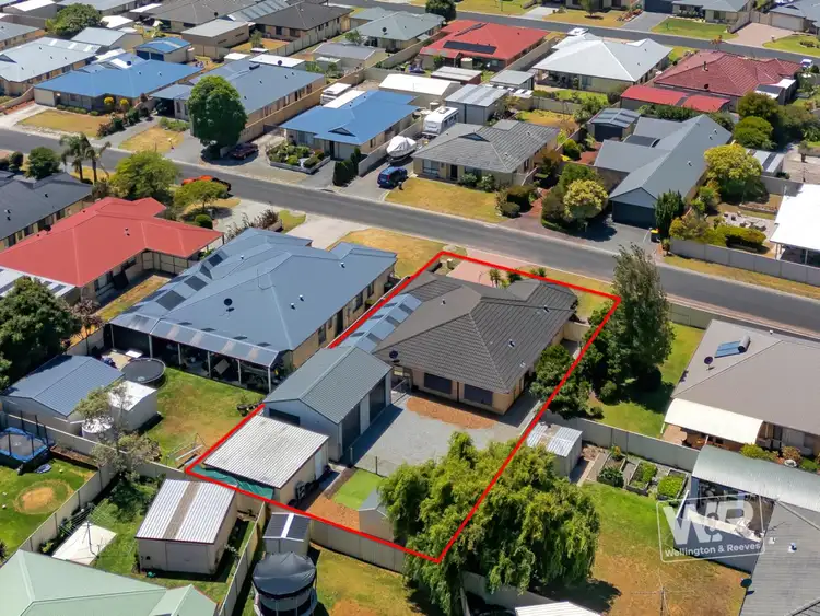 Second view of Homely house listing, 3 Crispe Way, Mckail WA 6330