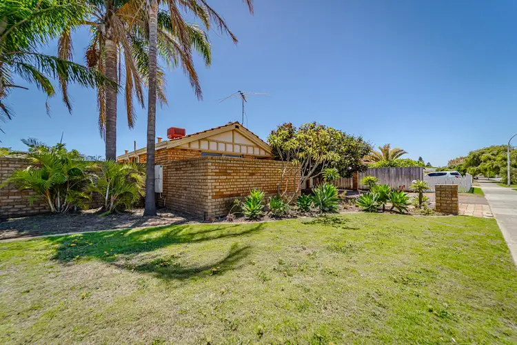 51 Rand Avenue, Waikiki WA 6169