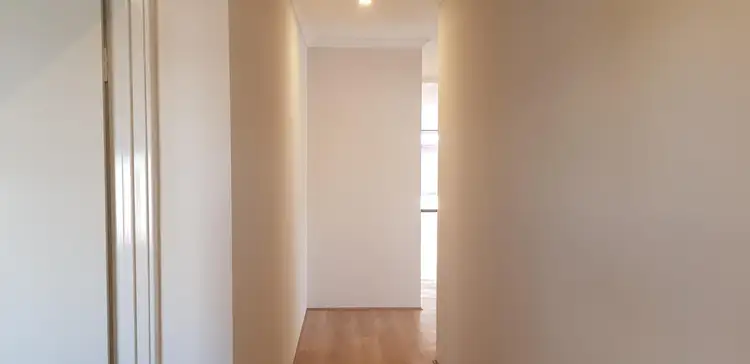 Fifth view of Homely house listing, 4 Yindi Way, Lake Coogee WA 6166