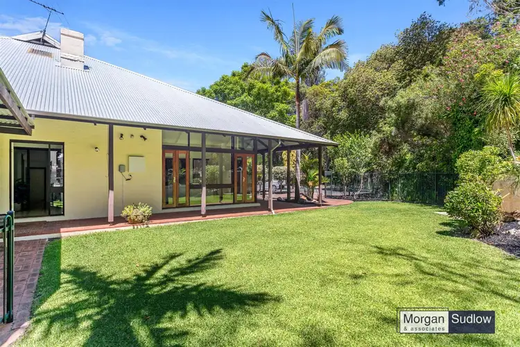 2A Campsie Street, Nedlands WA 6009