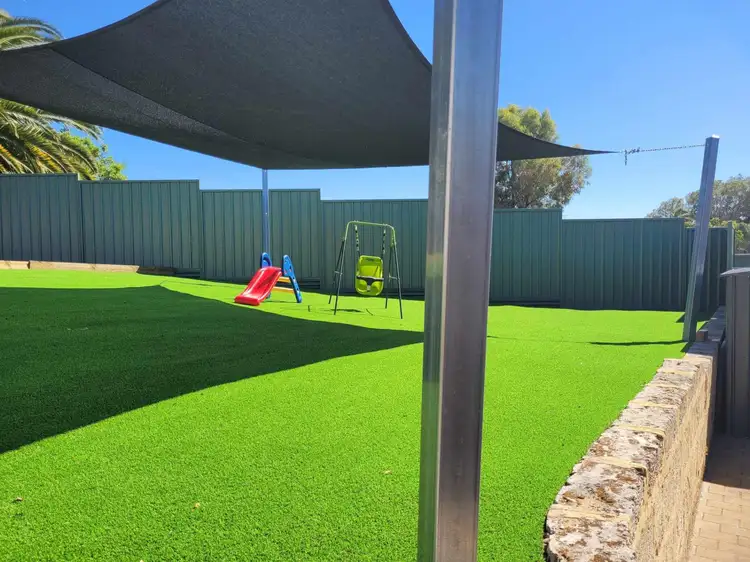 6 Gould Place, Parmelia WA 6167