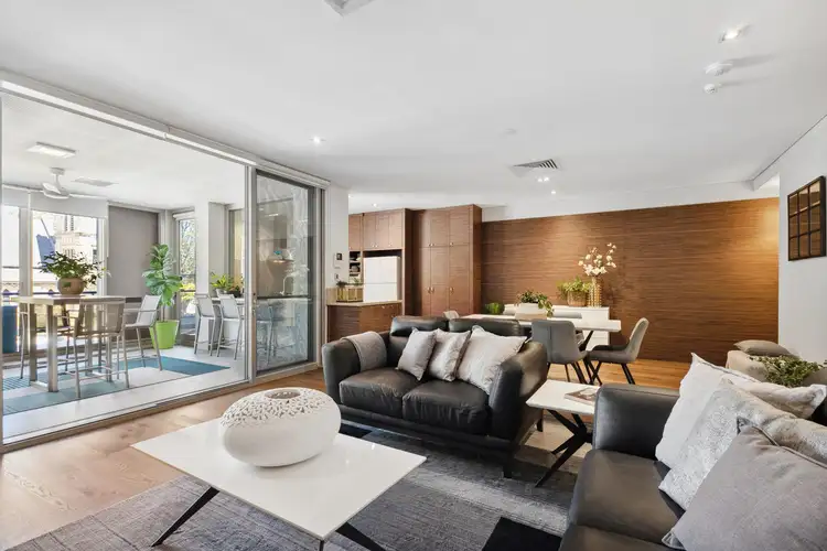 102/40 St Quentin Avenue
