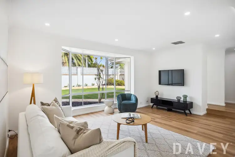 27 Castlefern Way, Duncraig WA 6023