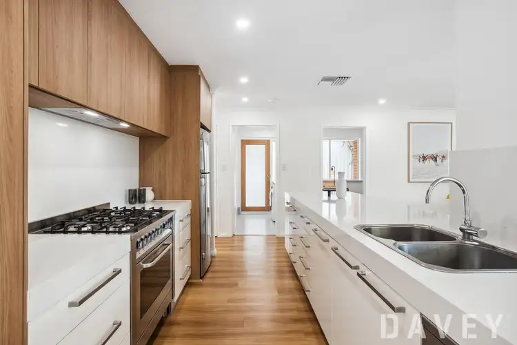 Fifth view of Homely house listing, 27 Castlefern Way, Duncraig WA 6023