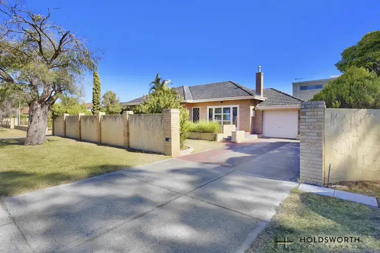7 May Drive, Nollamara WA 6061